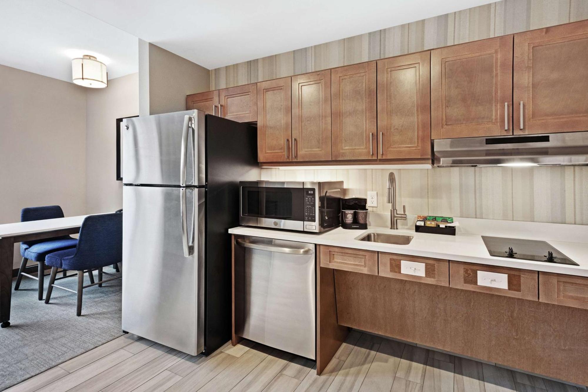 Homewood Suites By Hilton Providence Downtown Екстериор снимка